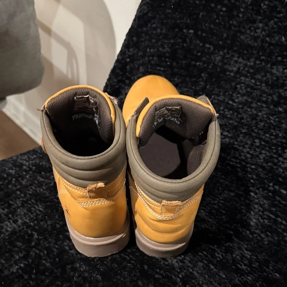 Deer Stags Men's Yellow and Gray Boots